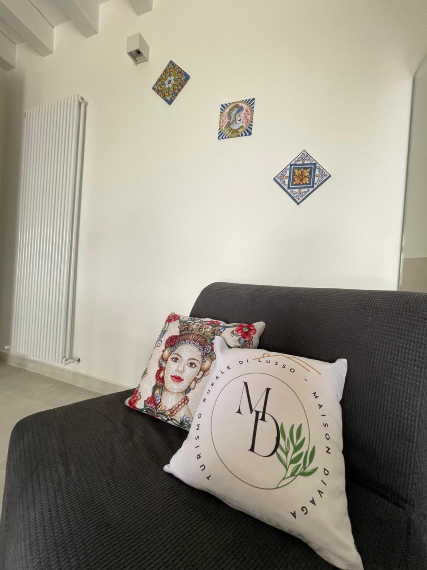 Maison Divaga Fleri المظهر الخارجي الصورة