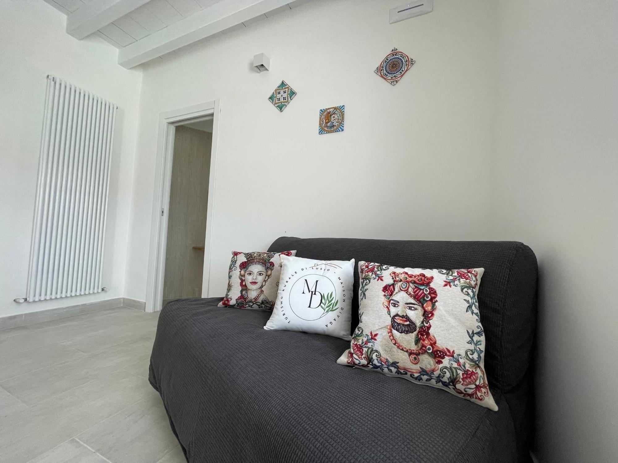Maison Divaga Fleri المظهر الخارجي الصورة